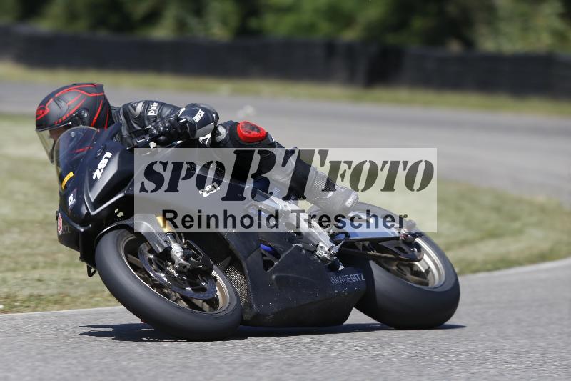 /31 24.06.2025 Get Faster Caremotion ADR/Gruppe rot/297